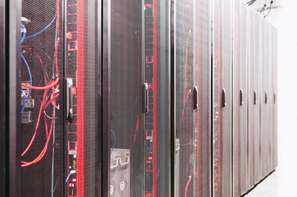 System with various wires managing access to centralized resource of server in data center (Photo by Brett Sayles on Pexels)